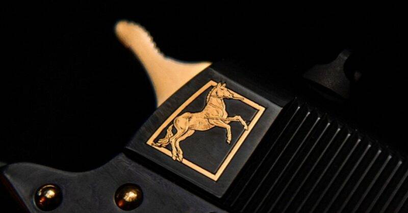 TALO EXCLUSIVE OSCURO Y ORO - Colt 1911 .38 Sup - Image 2